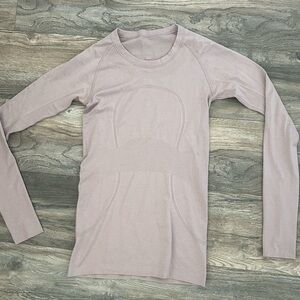 Lululemon pale pink purple vent tech long sleeve shirt women’s size 6